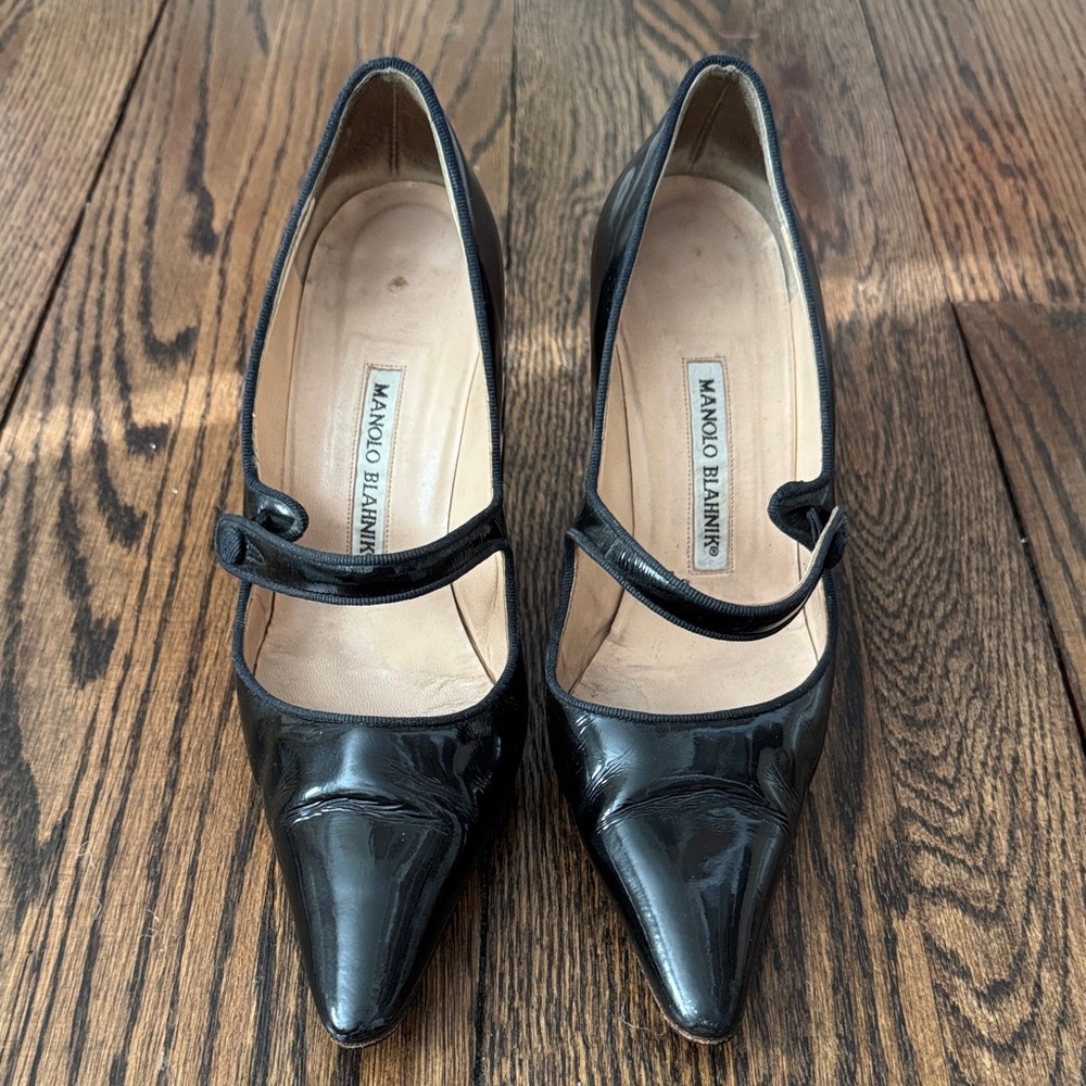 Manolo Blahnik Black Camparinew Mary Jane Heels